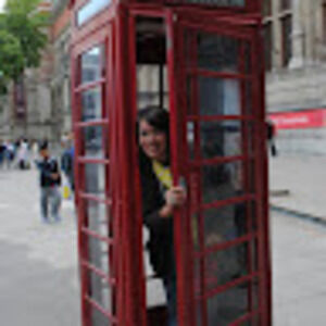 Meet your Posher, Adrienne